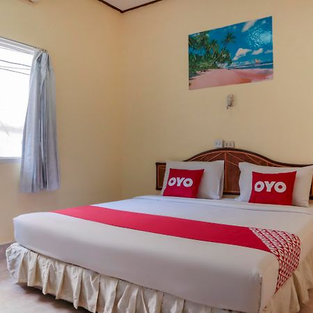Oyo 681 Paradise Hotel Ао Нанг Экстерьер фото