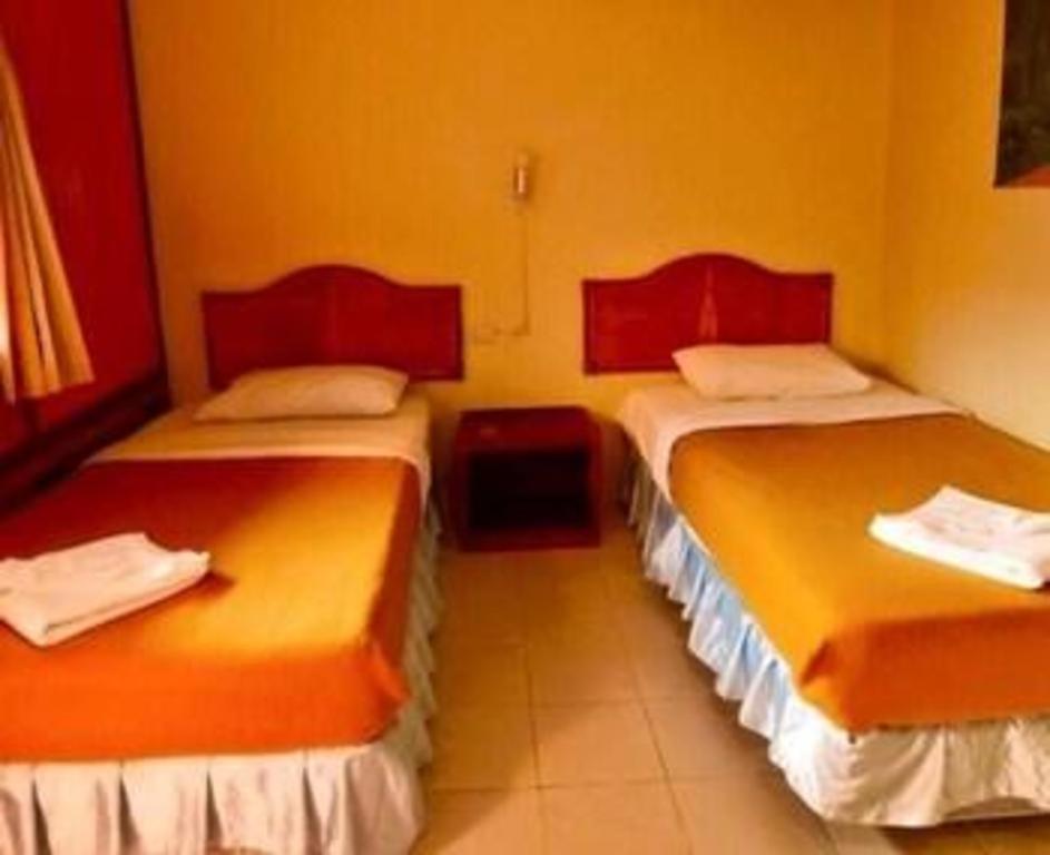 Oyo 681 Paradise Hotel Ао Нанг Экстерьер фото