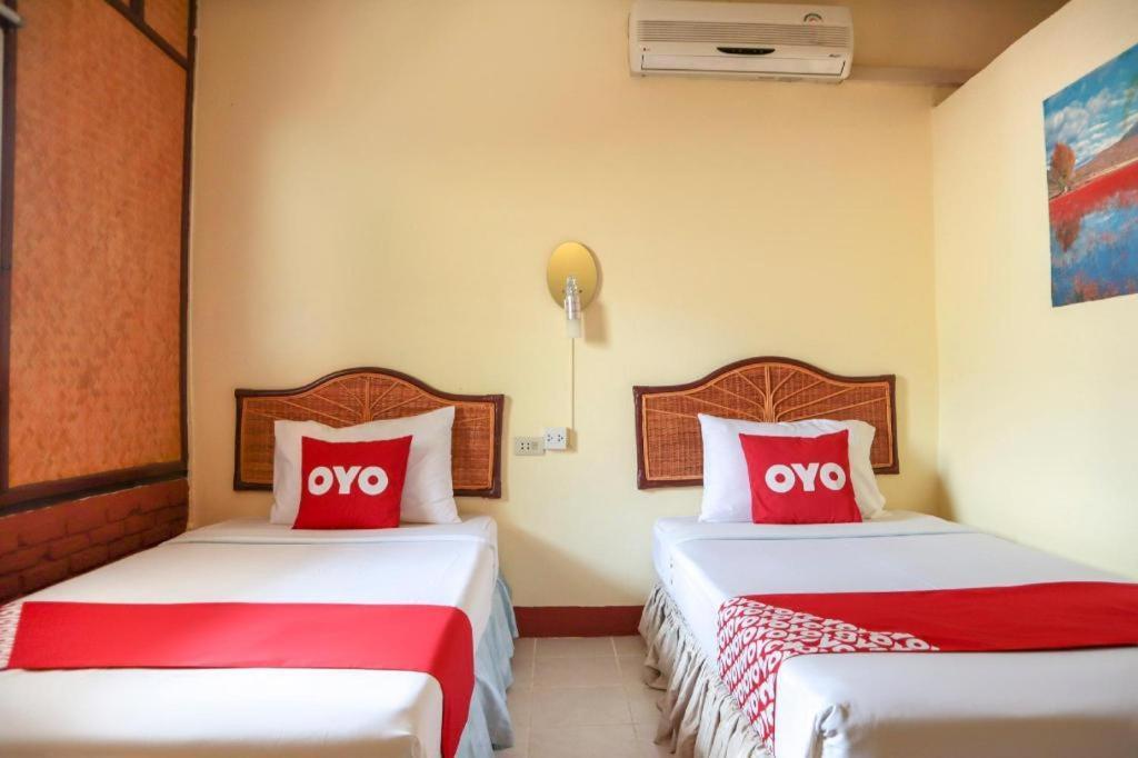Oyo 681 Paradise Hotel Ао Нанг Экстерьер фото