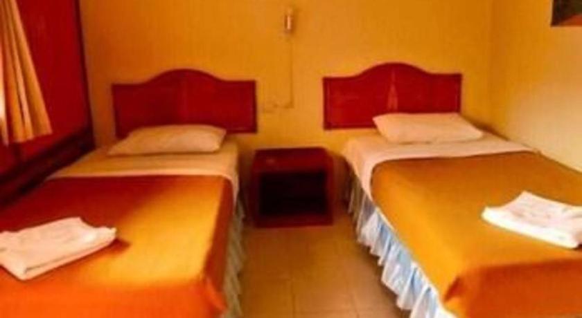 Oyo 681 Paradise Hotel Ао Нанг Экстерьер фото